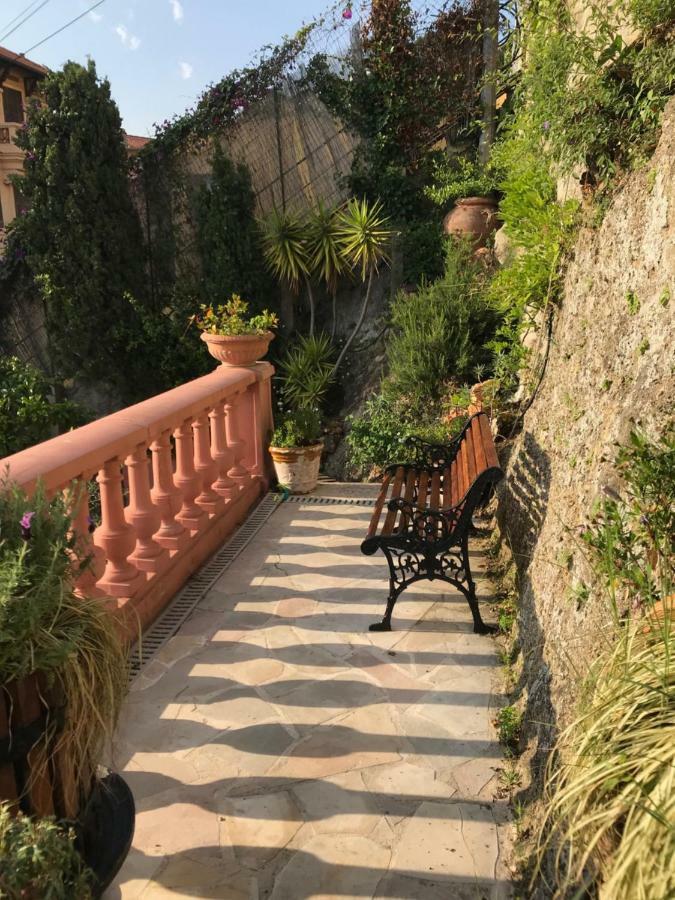 Villa Gaby-Chambres Menton Extérieur photo